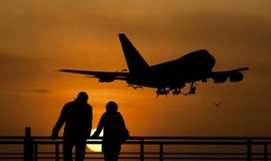 Traveling Ala Backpacker: Lebih dari Sekadar Hemat, Sebuah Pengalaman yang Mengubah Perspektif